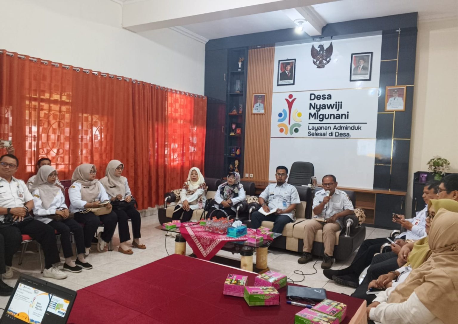 CAPAIAN ADMINDUK WONOGIRI TEMBUS 100 PERSEN, DISDUKCAPIL BATANG LAKUKAN STUDI KOORDINASI